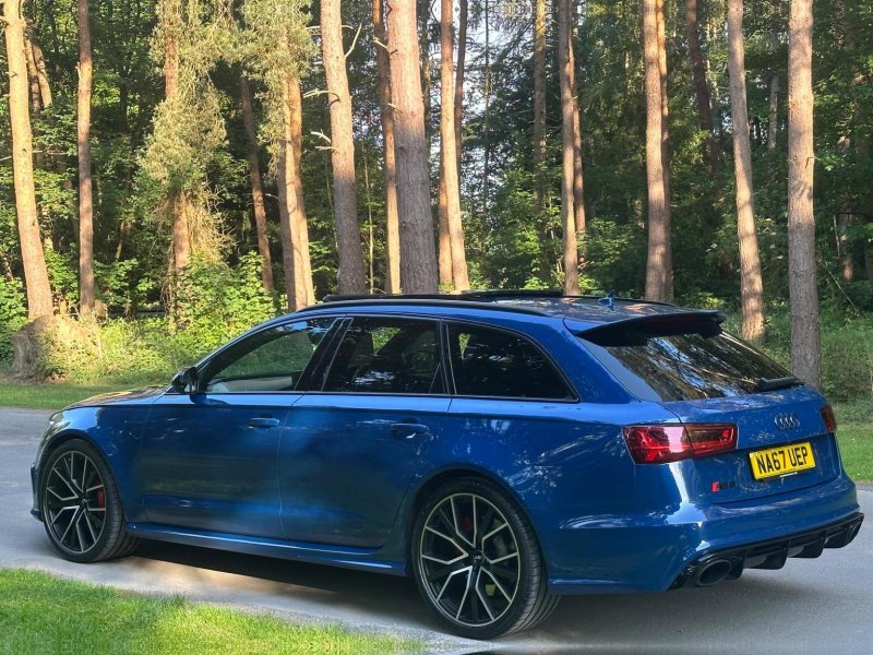 View AUDI RS6 4.0 TFSI V8 Performance Tiptronic quattro Euro 6 (s/s) 5dr