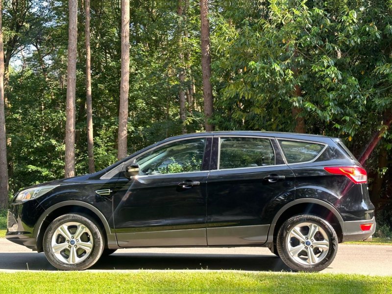 View FORD KUGA 2.0 TDCi Zetec AWD Euro 6 (s/s) 5dr