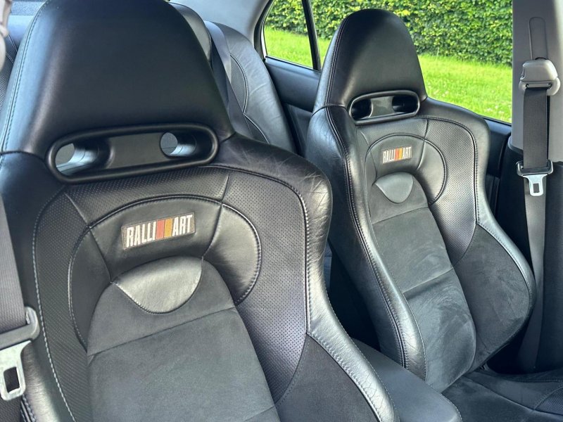 View MITSUBISHI LANCER 2.0 EVO IX MR FQ-340 4dr
