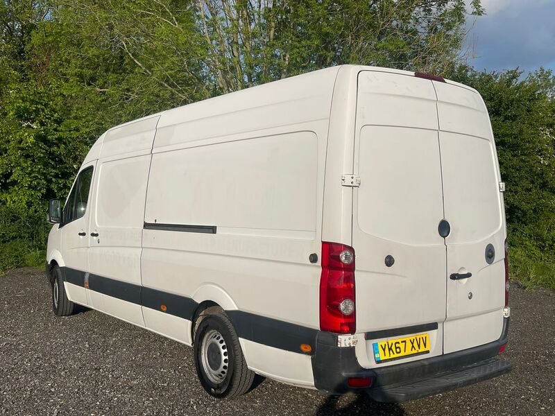 VOLKSWAGEN CRAFTER