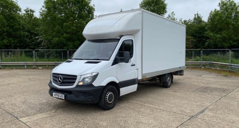 MERCEDES-BENZ SPRINTER