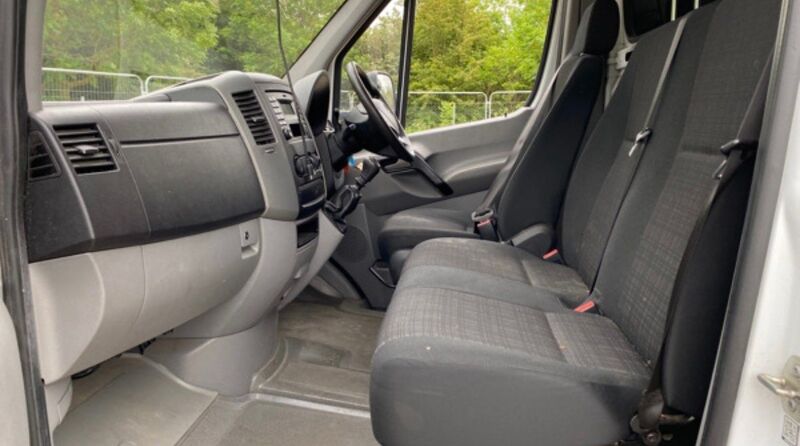MERCEDES-BENZ SPRINTER