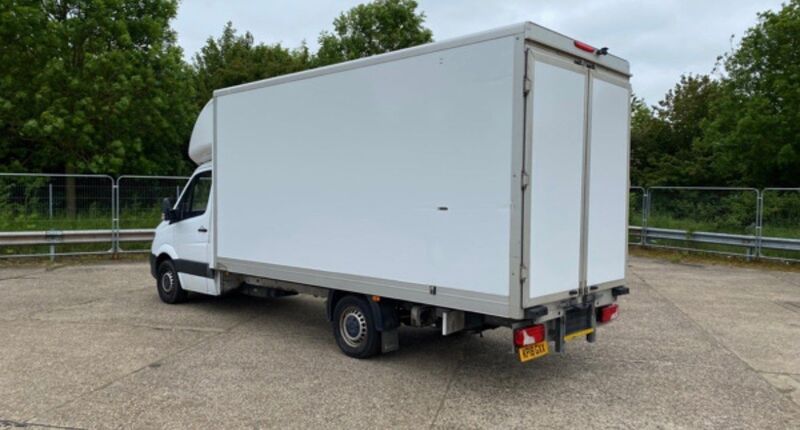 MERCEDES-BENZ SPRINTER