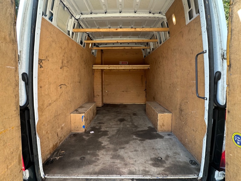 MERCEDES-BENZ SPRINTER