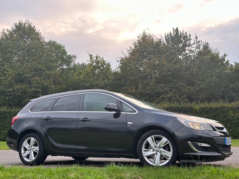 VAUXHALL ASTRA