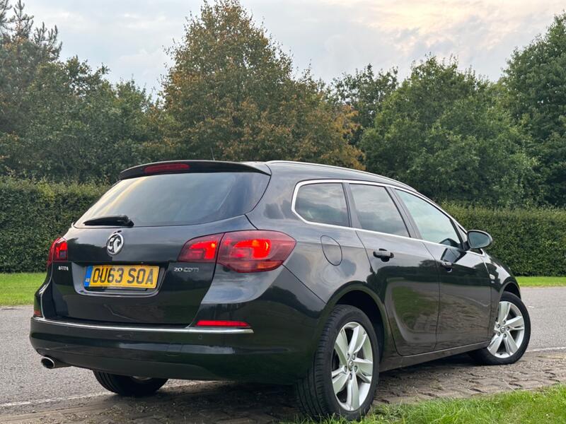 VAUXHALL ASTRA