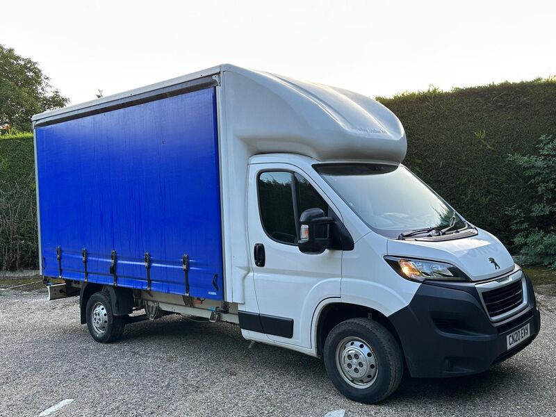 View PEUGEOT BOXER 2.2 BlueHDi 335 S L3 Euro 6 (s/s) 4dr