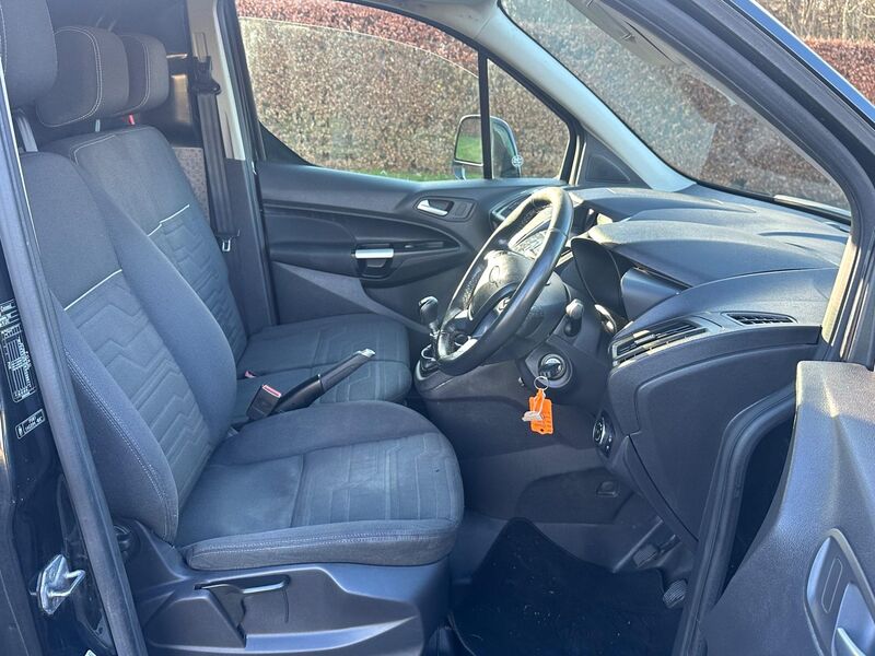 FORD TRANSIT CONNECT